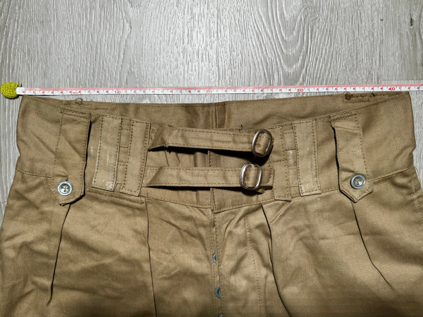 Vintage 50s Australian Army Short Pant, Gurkha Pant - Khaki - 001 W31-33